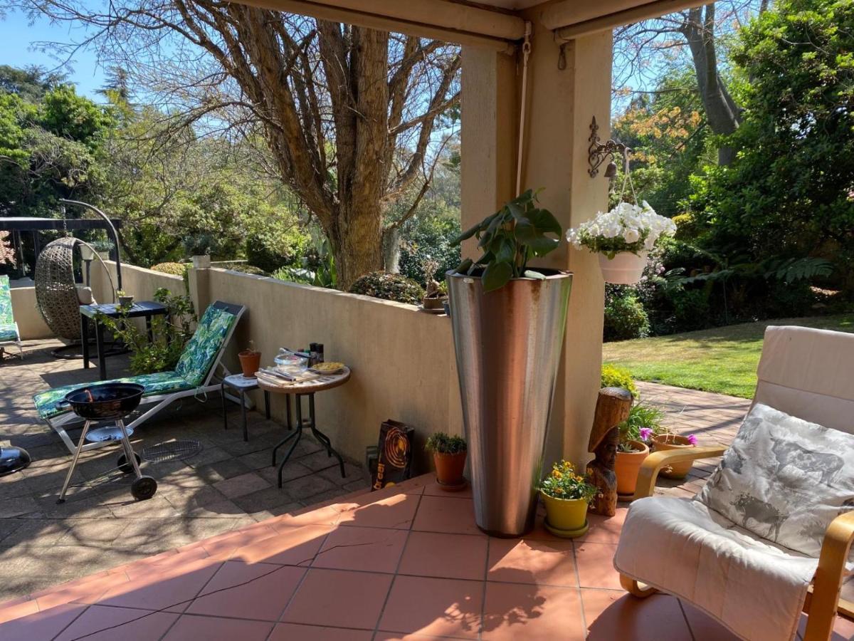 Tuscan Rose Johannesburg Esterno foto